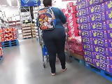 Latina BBW Mom bustin out of her jeans 