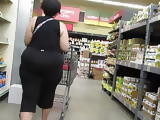 Fat granny booty in tight pants 