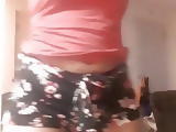 Horny Bitch twerk