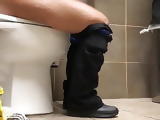 Juicy Ass Ebony Pissing
