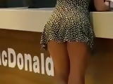 Safada provocando no MAC  UPS bitch  brunette 