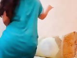 Maroccan dirty beurette arab slut shake her fat muslim booty