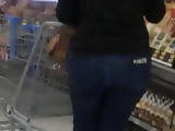 blonde with big ass at walmart