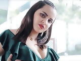 AlexaHalls LIVECAM BITCH for 4 euro give tits, ass & cumshot