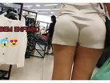 Coroa Rabuda De Shortinho na C&A.