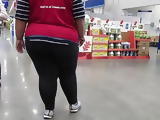 Can you imagine mounting and riding this Latina BBW ass? 