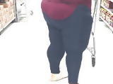 Big Phat SBBW in tights throwing it bacc