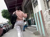 Jiggly Booty Big Ass Walking White Leggings . 4